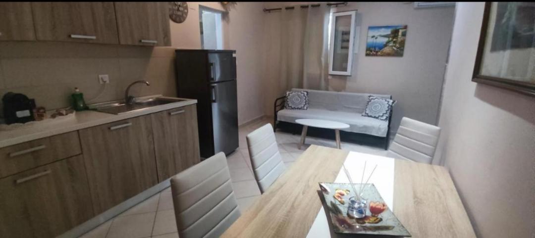 Peters Apartment Corfu (city) מראה חיצוני תמונה